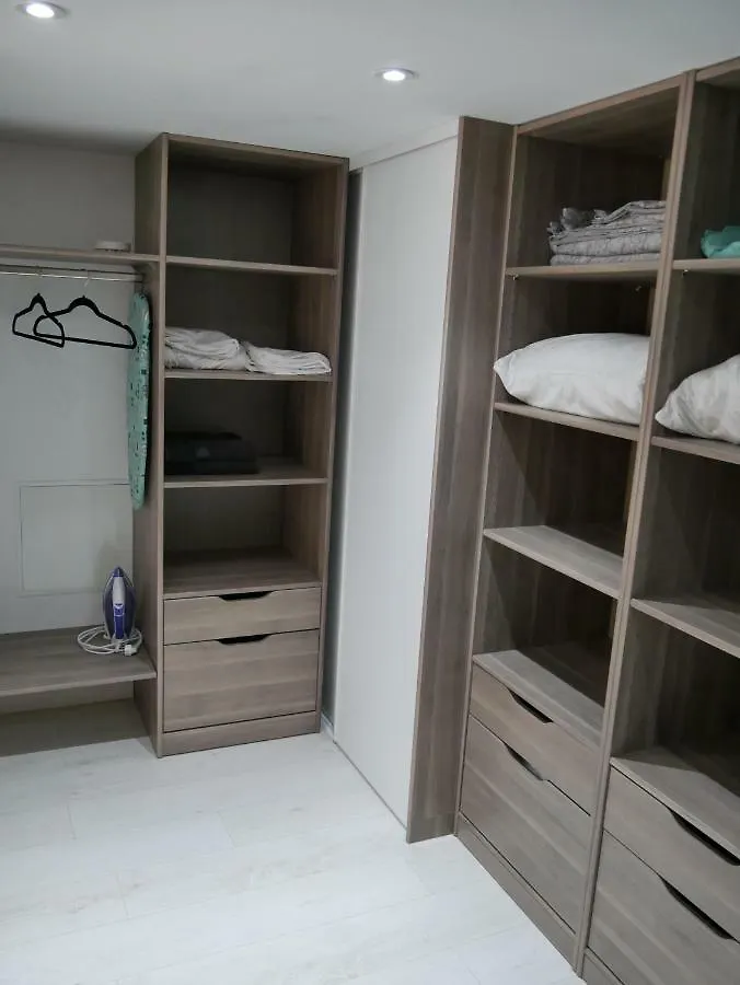 Loft Chic Et Moderne, Deco Industrielle Apartment Beausoleil 0*,
